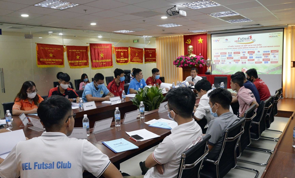 Bốc thăm chia bảng giải Futsal HDBank sinh viên TPHCM năm 2020 