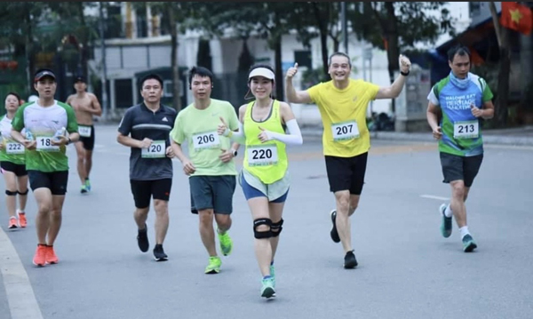 Khoảng 3.000 học sinh, sinh viên tham dự giải chạy bộ S-Race 2020