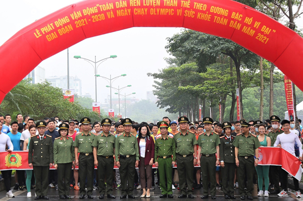 Bộ công an phát động Cuộc vận động “Toàn dân rèn luyện thân thể theo gương Bác Hồ vĩ đại" và Ngày chạy Olympic vì sức khỏe toàn dân năm 2021