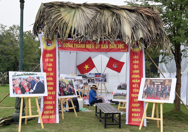 Tuổi trẻ Bộ VHTTDL tổ chức nhiều hoạt động sôi nổi kỷ niệm 90 năm ngày thành lập Đoàn TNCS Hồ Chí Minh