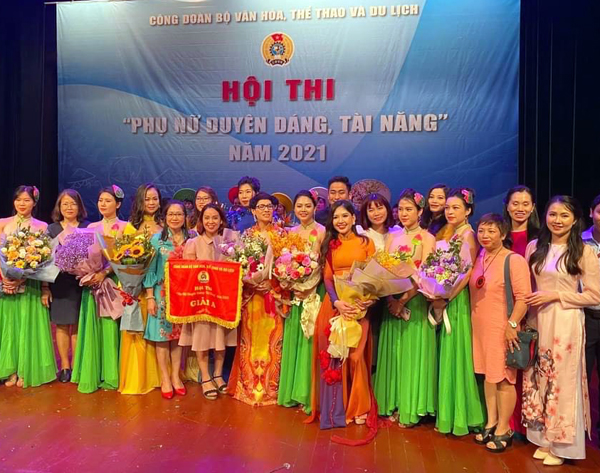 Hơn 200 thí sinh tỏa sáng tại Hội thi “Phụ nữ duyên dáng, tài năng” do Công đoàn Bộ VHTTDL tổ chức